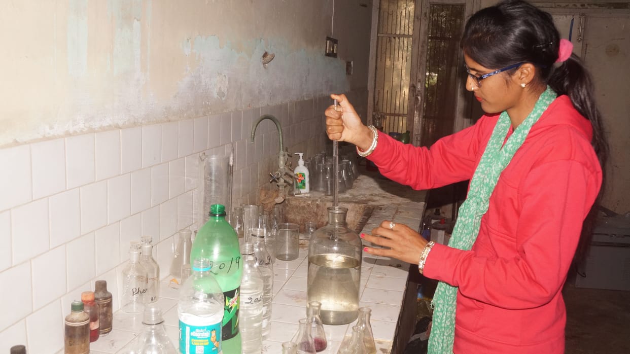 Now soil and water samples will be taken by going to the fields, target has been set to collect 10 lakh samples