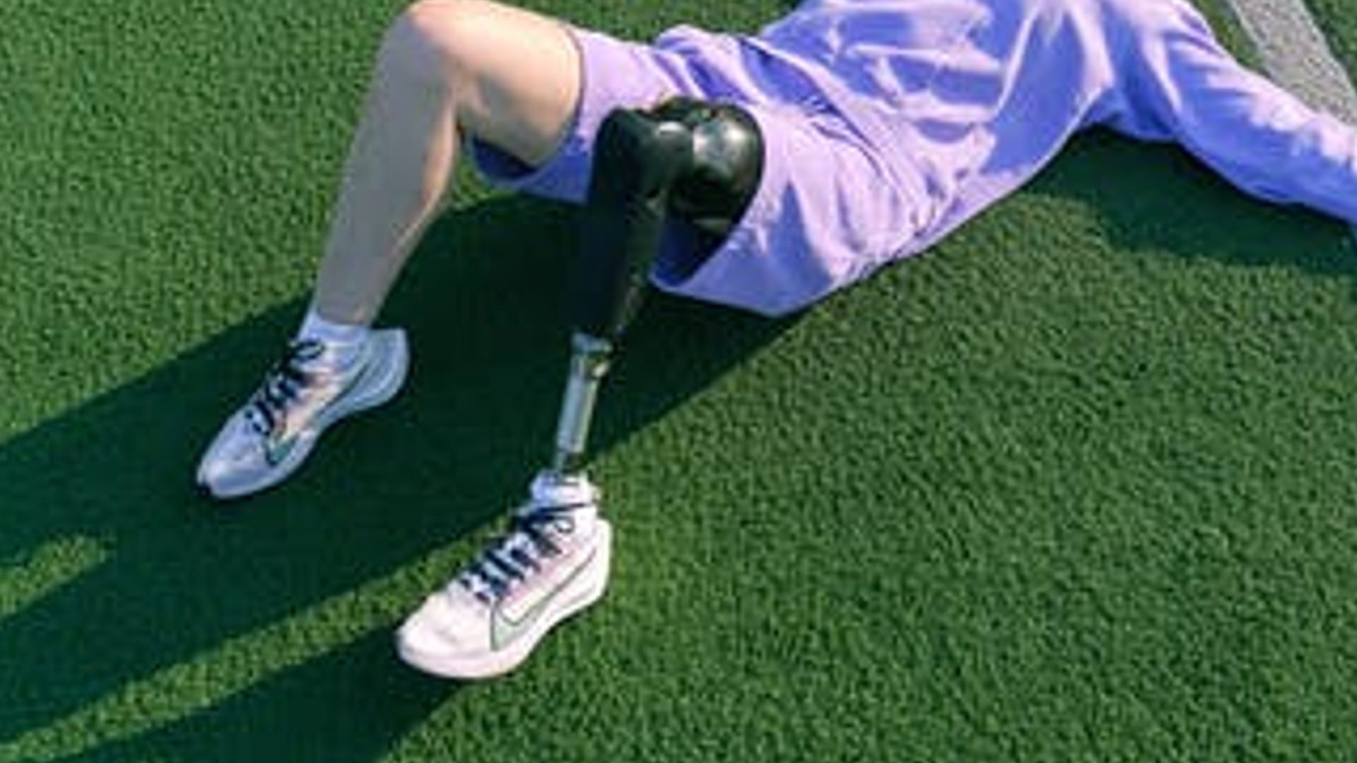 prosthetic leg of person lost in the park reward will be given to the one who finds it