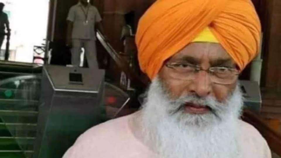 Sukhdev Singh Dhindsa offered to resign from party president post