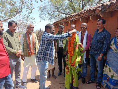 Punjab Police became angel for sonbhadra family who given up hope of returning missing son  suddenly returned after 15 years