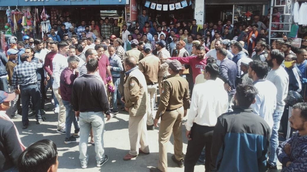 BJP And Congress Workers Clash