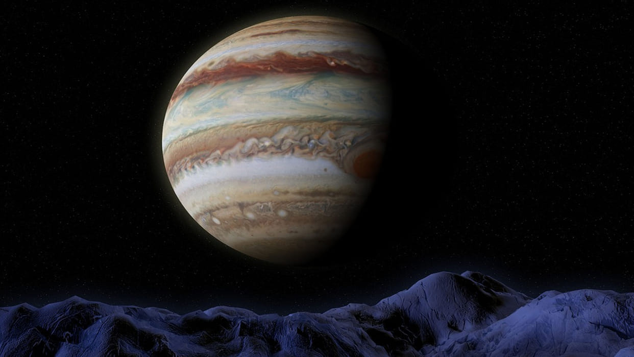 Are Aliens Exist in Solar System Claimed To Be On This Satellite Know All About It