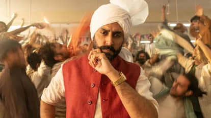Dasvi Movie Review and Rating In Hindi Abhishek Bachchan Nimrit Kaur Yami Gautam Tushar Jalota Jio Studios Netflix OTT