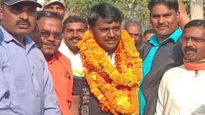 UP Election 2022 Cleaning Worker Became an MLA