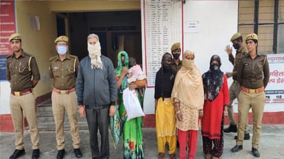पुलिस की गिरफ्त में आरोपी