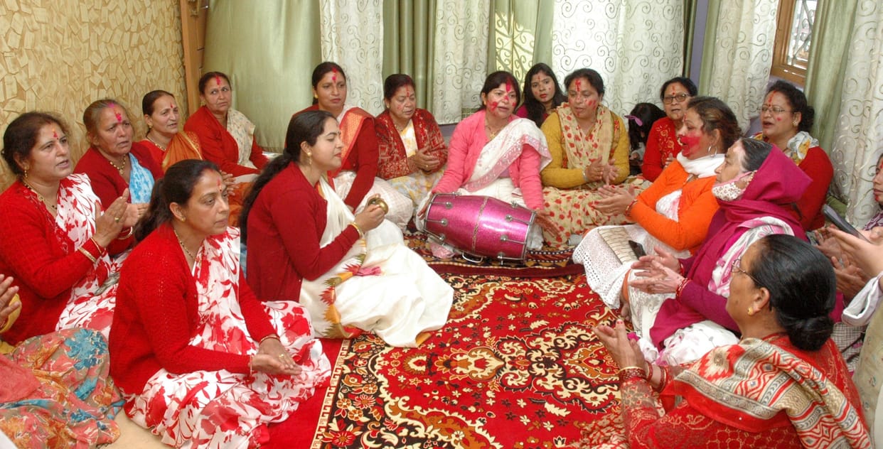 holi celebration starts in kumaun