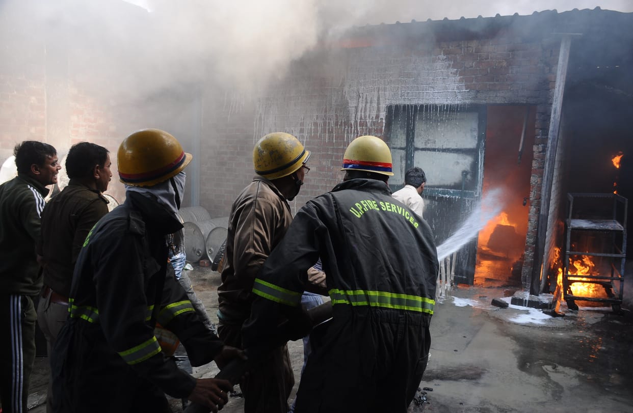 Major fire in Mentha firm due to short circuit