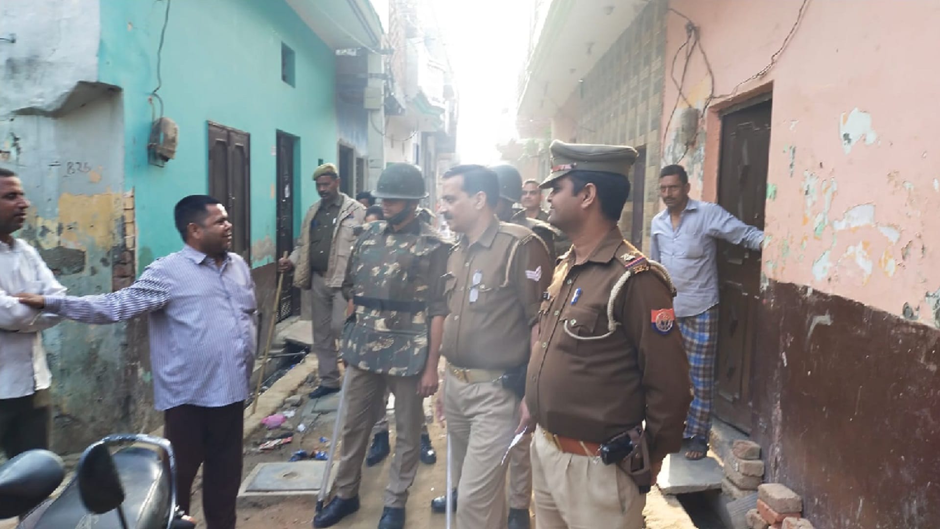 UP News: Meerut police have investigation in Lisarigate on morning time and six wanted arrested