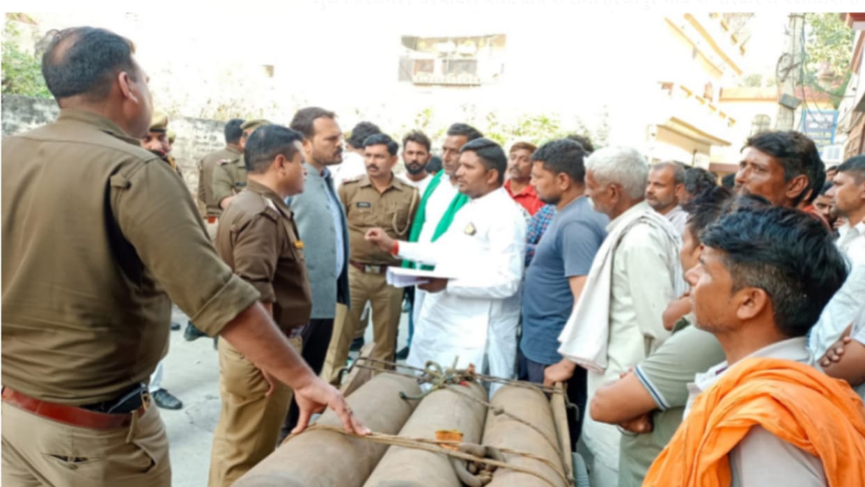 Muzaffarnagar: Hospital operators accused of changing newborn baby, fierce ruckus