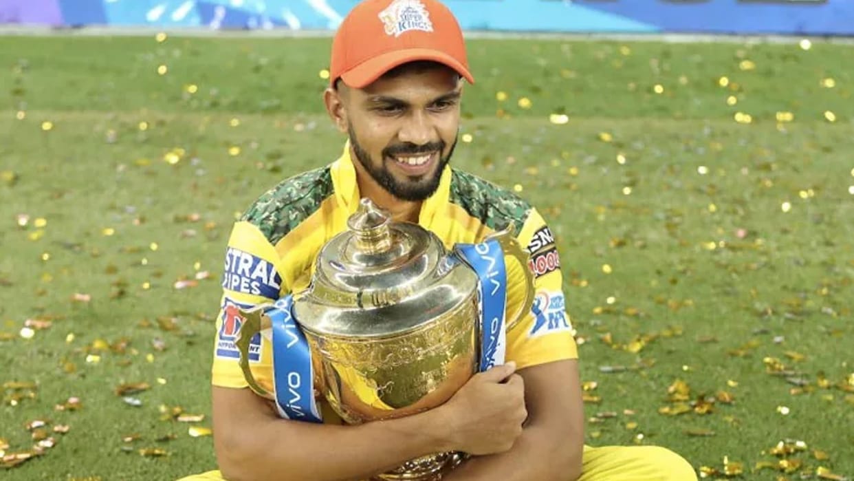 IPL 2022 MS Dhoni team Chennai Super Kings in deep trouble Ruturaj Gaikwad  has not yet passed the fitness test