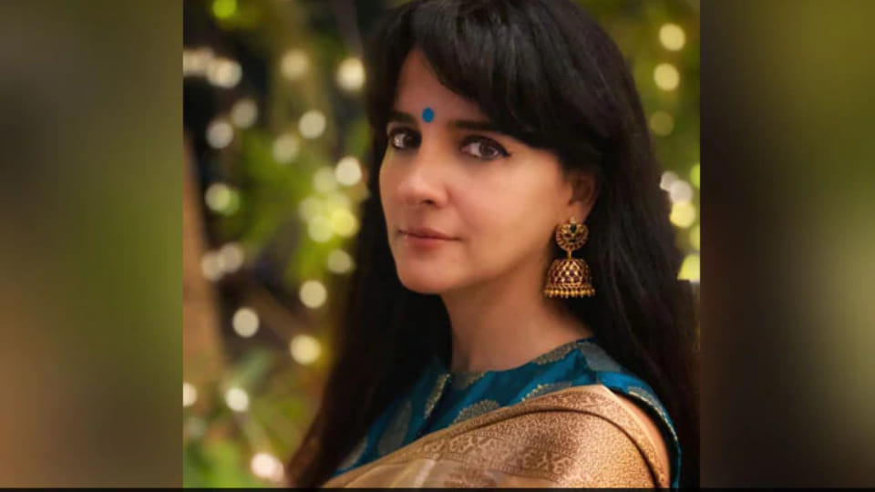 Shruti Seth did kissing scene with Mugdha Godse in web series Bloody Brother now the actress said did not do such a scene
