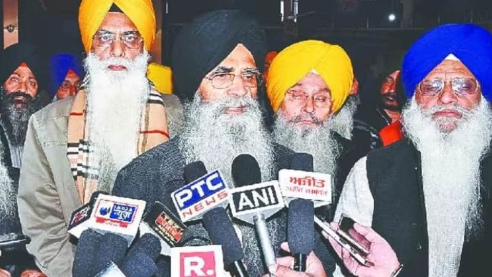 SGPC sent legal notice to Vivek Bindra