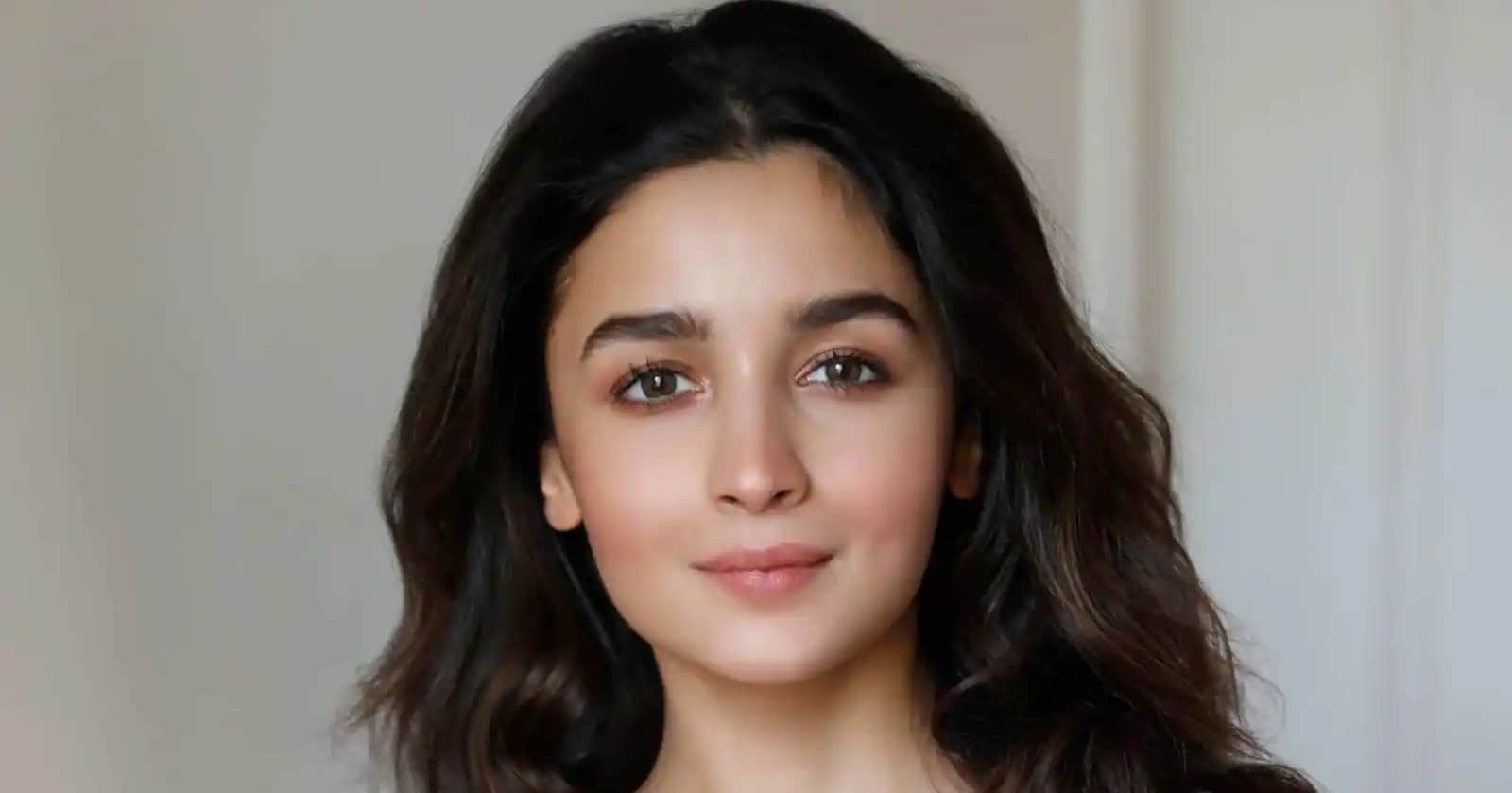 Filmy Wrap:  Chris Rock breaks silence after Will slaps and  Allu Arjun can make his Bollywood debut, read 10 news from the entertainment world