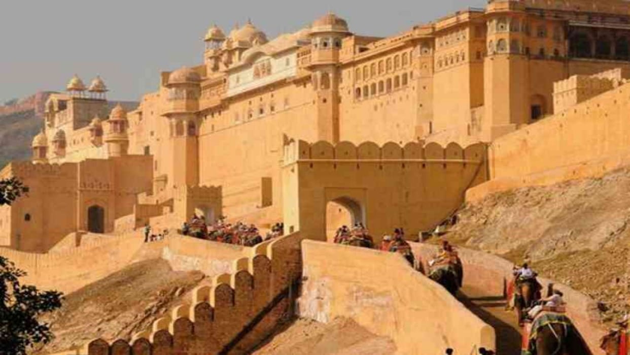 Amber palace Jaipur will remain closed for tourists on Holi 2022