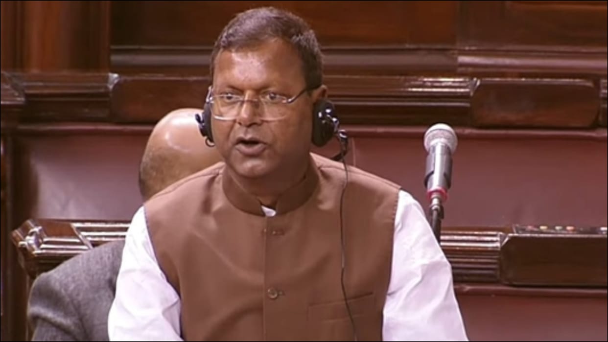 Government clarifies no planning to introduce cryptocurrency regulated by RBI