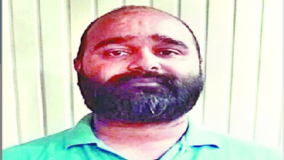 Agra STF arrested 25 thousand prize history sheeter from Govardhan
