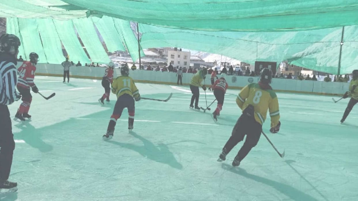 Ice Hockey Championship: Host Himachal's second consecutive defeat, Army beat Delhi's team