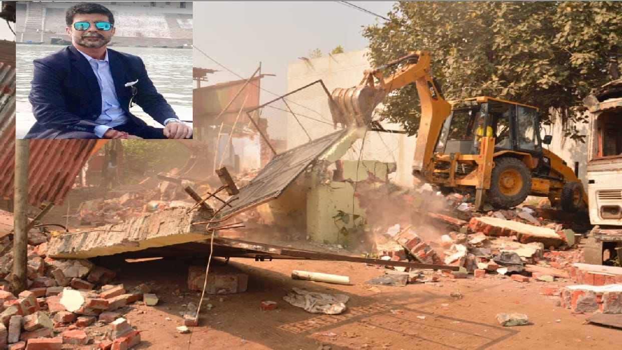 Meerut News: MDA have demolished by bulldozer with police officers whereabouts of criminal Badan Singh Baddo see photos