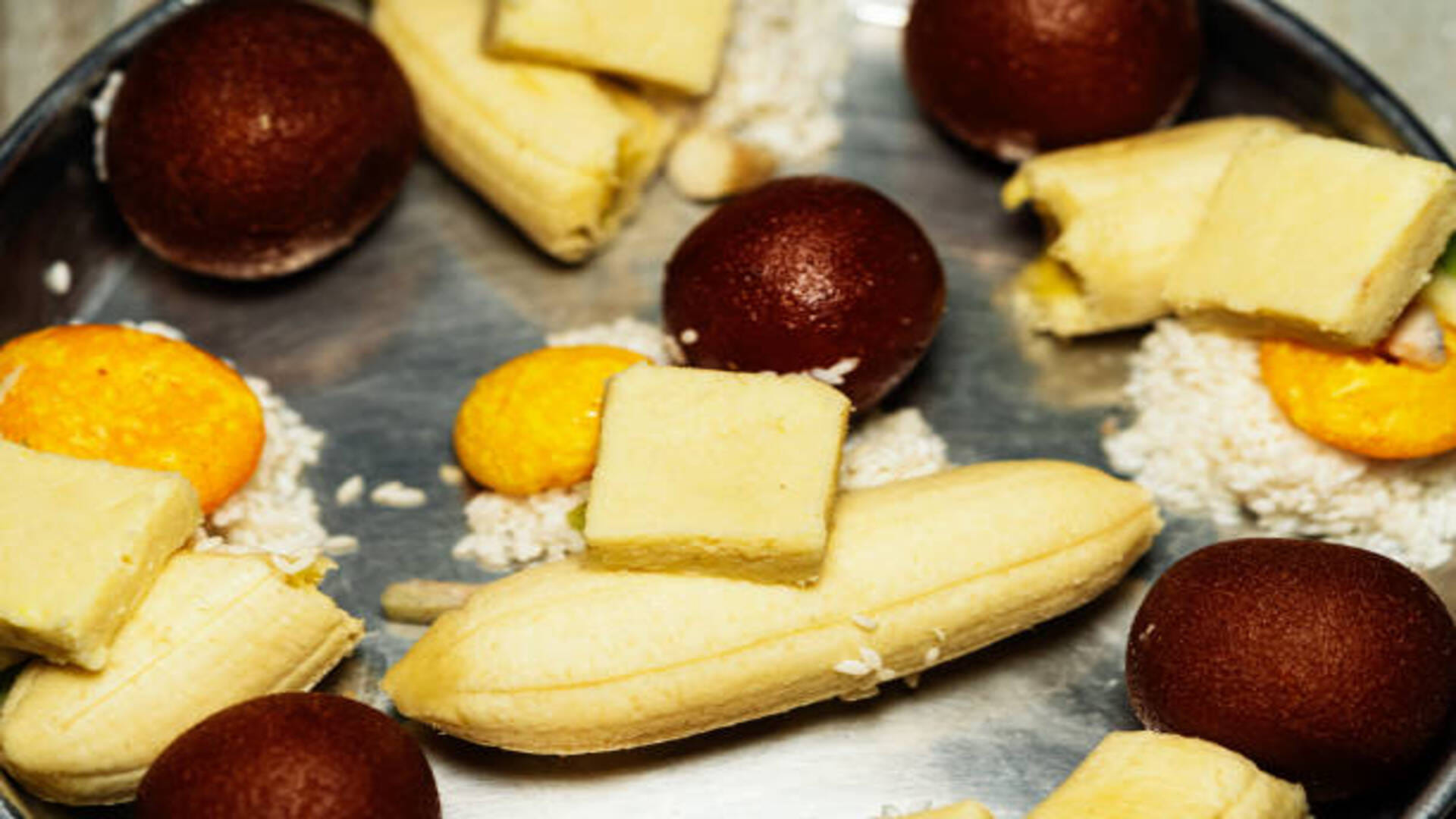 Puja Path Rules Do not make this mistake while offering prasad to god and goddess