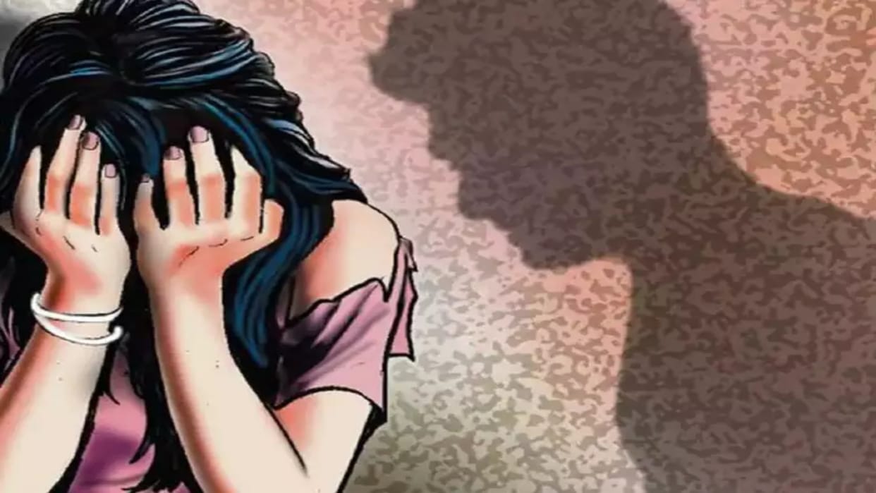 Young Man raped woman in car Chittorgarh Rajasthan