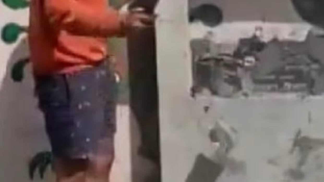 Saharanpur News: Video of former minister of state Dharam Singh Saini breaking the boards of development works goes viral