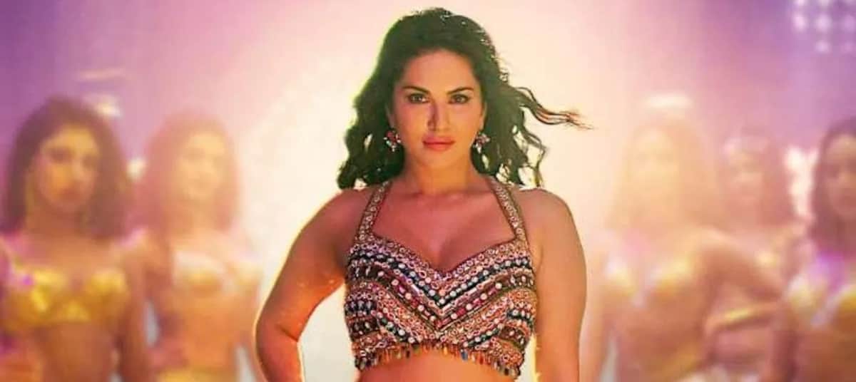sunny leone injured during shooting, watch viral video of anamika web series behind the scenes