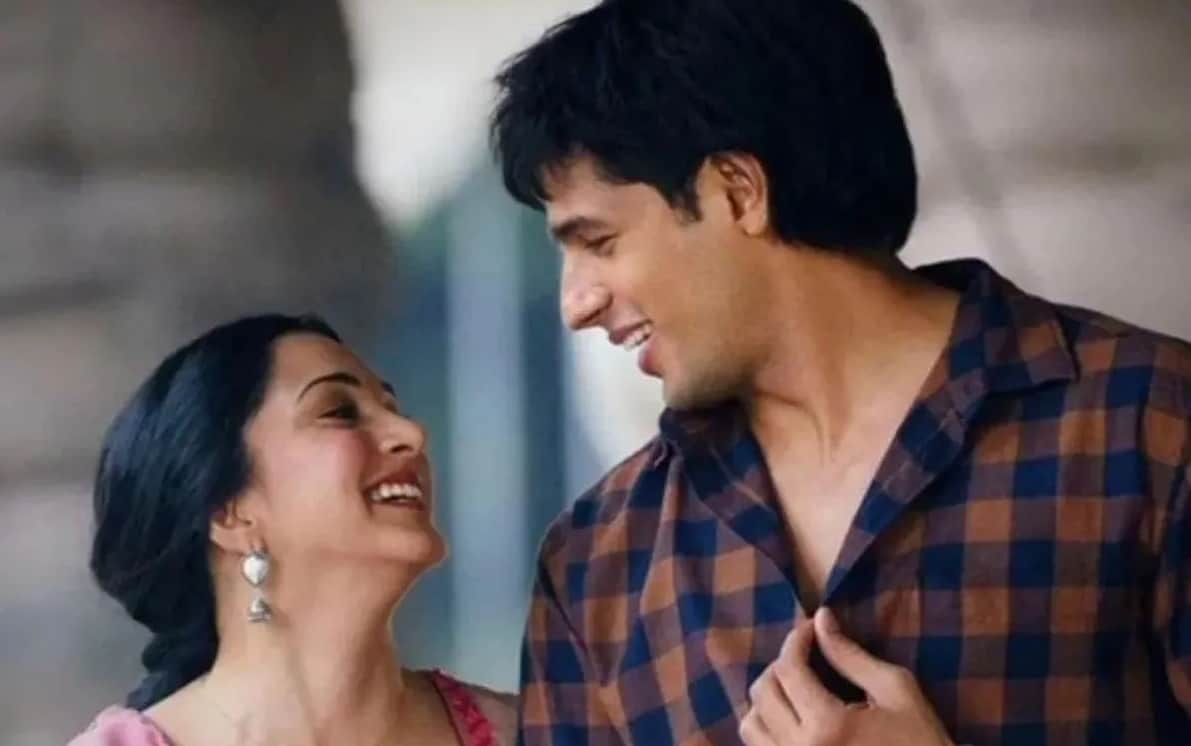 Kiara Advani and Sidharth Malhotra are back together as a couple both had an emotional conversation over the phone
