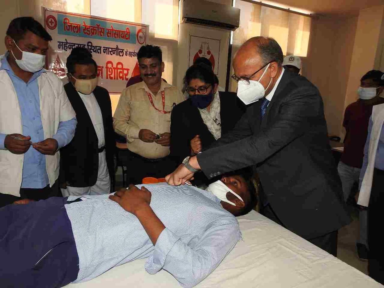 High Court Justice Sudhir Mittal inspected the District Court