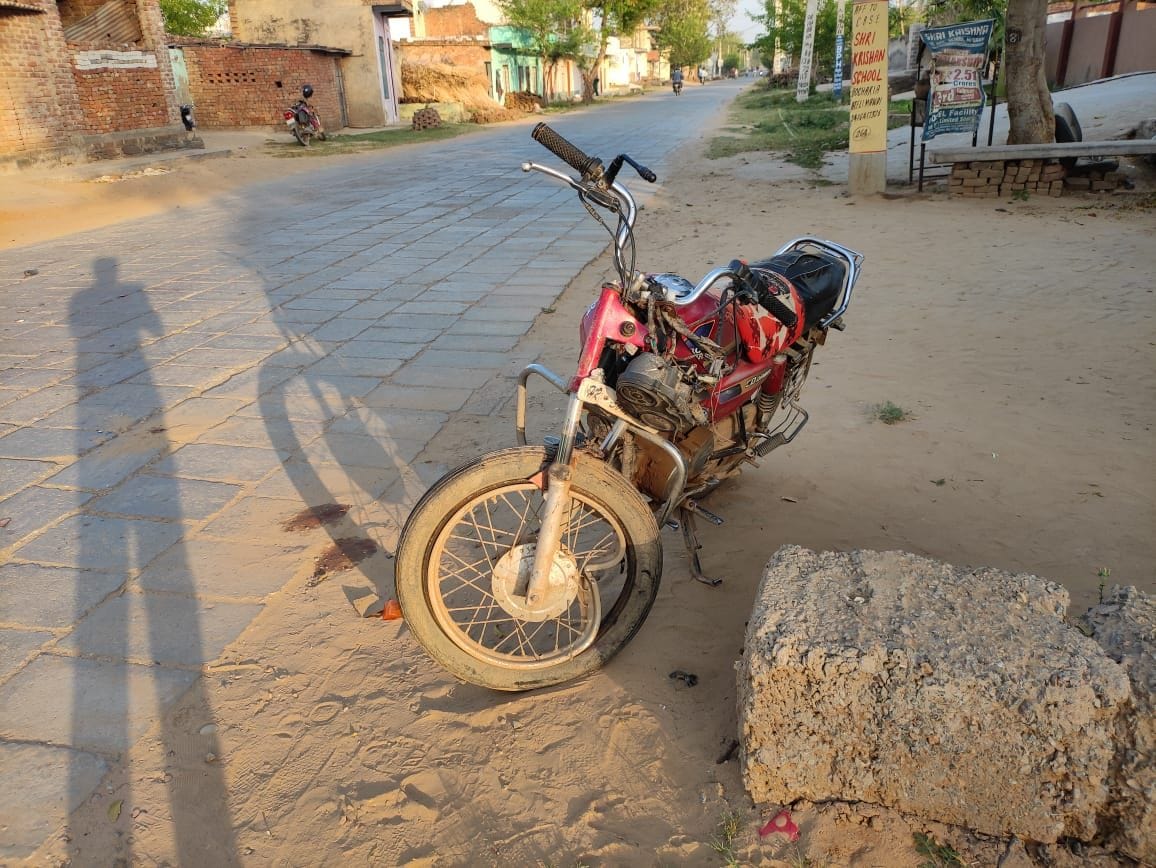 One killed, two injured in collision between two motorcycles