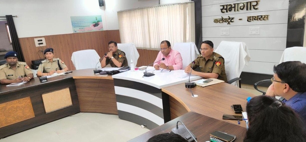 Hathras: Holika Dahan should not be done at the disputed site
