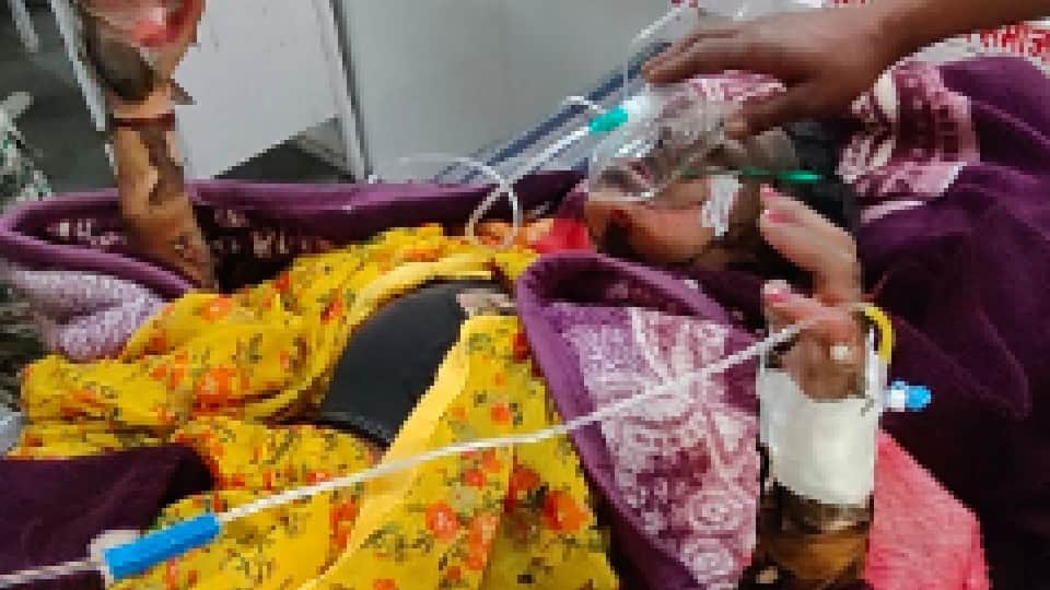 Chhatarpur: Minor student set fire by pouring kerosene, Gwalior referrer, reason behind the incident being told mobile