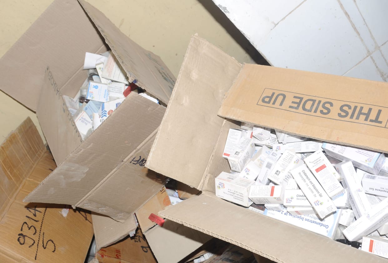 Negligence: Medicines worth lakhs of PM Jan Aushadhi Kendra expired