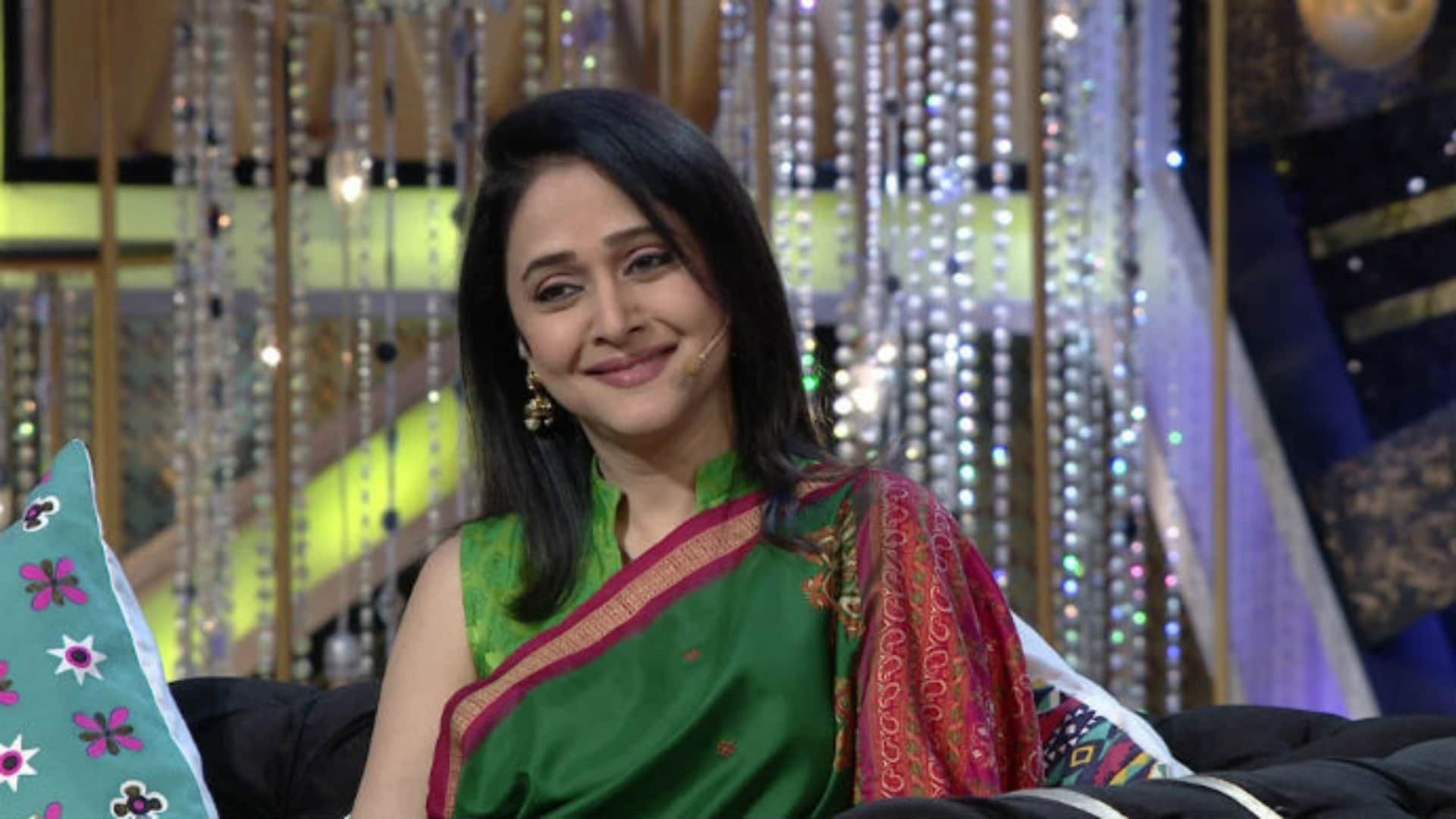 The Kashmir Files: Who is Mrunal Kulkarni? Mrunal kulkarni the son pari is playing the role of laxmi dutta in The Kashmir Files
