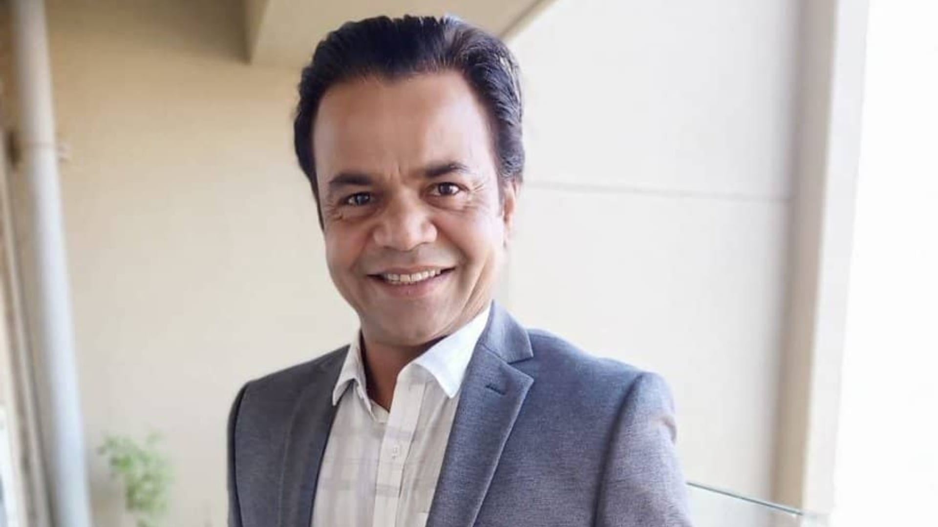 Rajpal Yadav birthday special know about actor first debut film and his struggel story