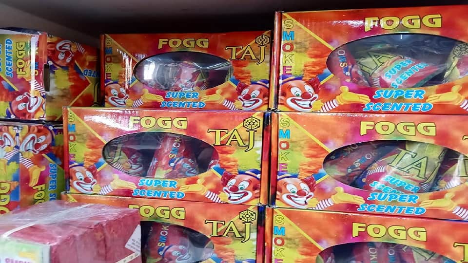 demand high fire crackers gulal bombs in delhi market