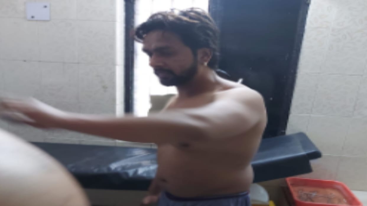 Meerut: Sarraf threw acid on gym trainer and partner in Lisadigate, scorched