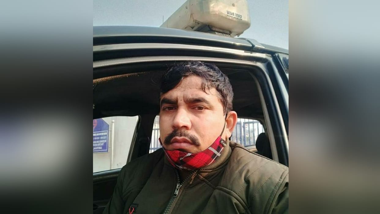 Ghaziabad Muradnagar truck rams cop died on spot on eastern peripheral expressway