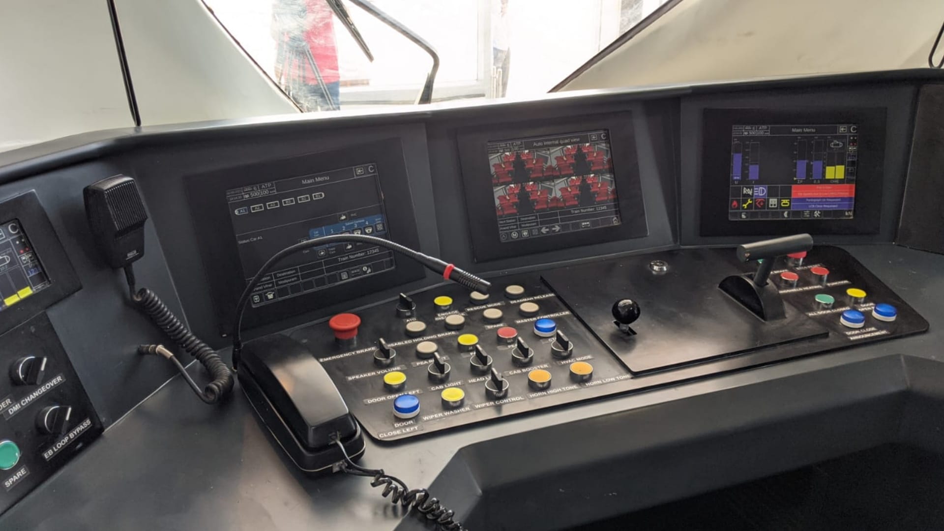 Rapid Rail corridor first coach reach Duhai Read all features of train very special from other trains