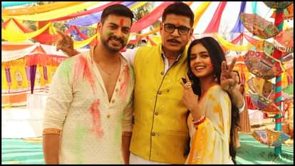 rang jau tere rang mein serial star cast celebrated holi 2022 at the set for the upcoming show, see pics