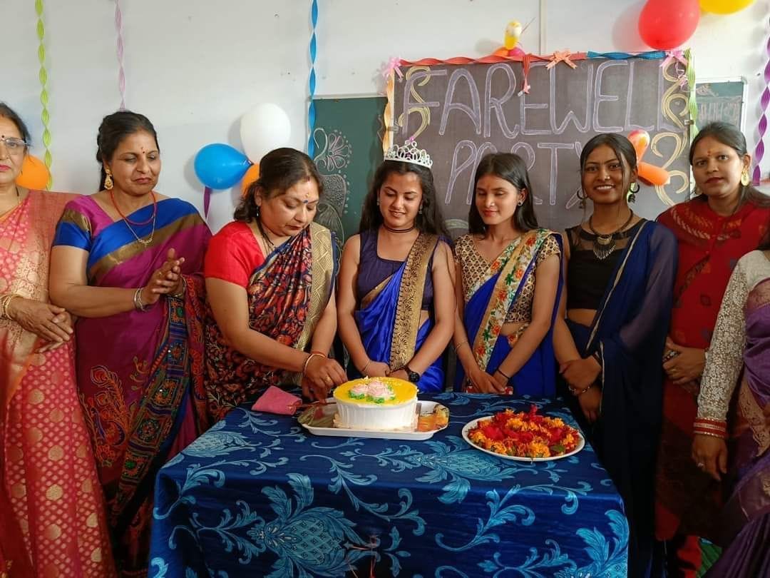 Divya Agri Crowned Miss Fairwell