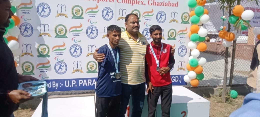 auraiya news,Mohit got second place in the state in Para Sports Championship