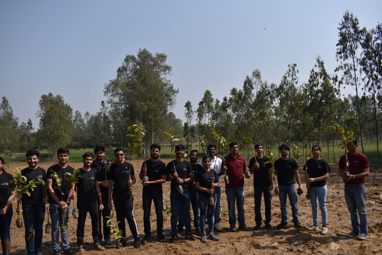 IIT volunteers planted 250 guava saplings