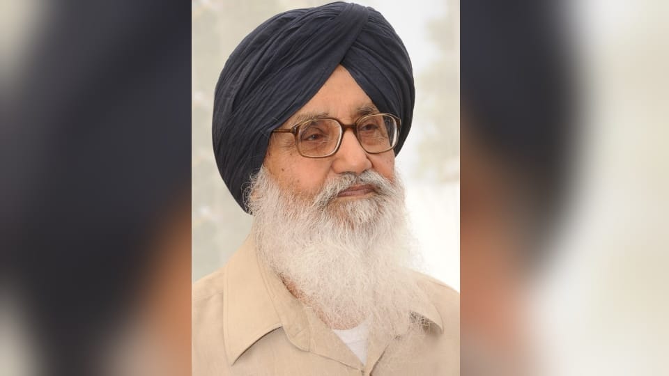 Prakash Singh Badal Died Know about former CM s ancestral village how is Badal village