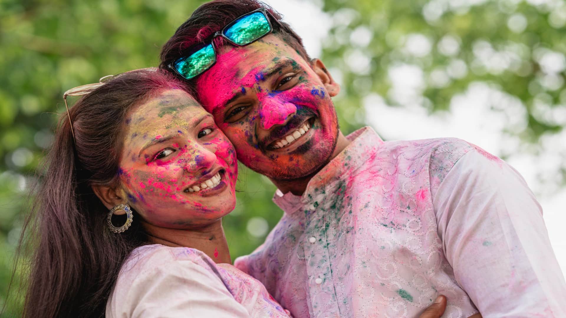 Holi 2023 how to recreate old outfit for holi party
