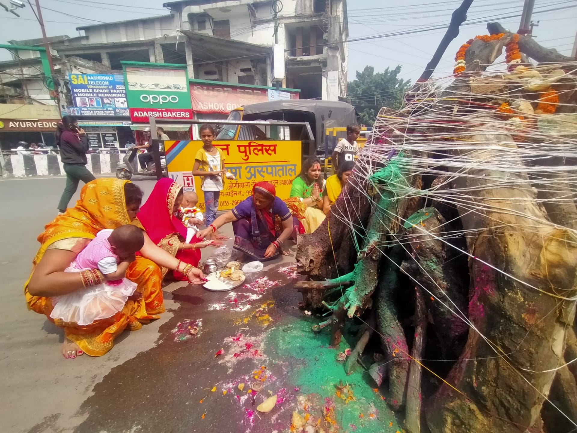 Holi 2022: Holika Dahan will have to be done in auspicious Muhurta itself, there will be no shadow of Bhadra, see photos