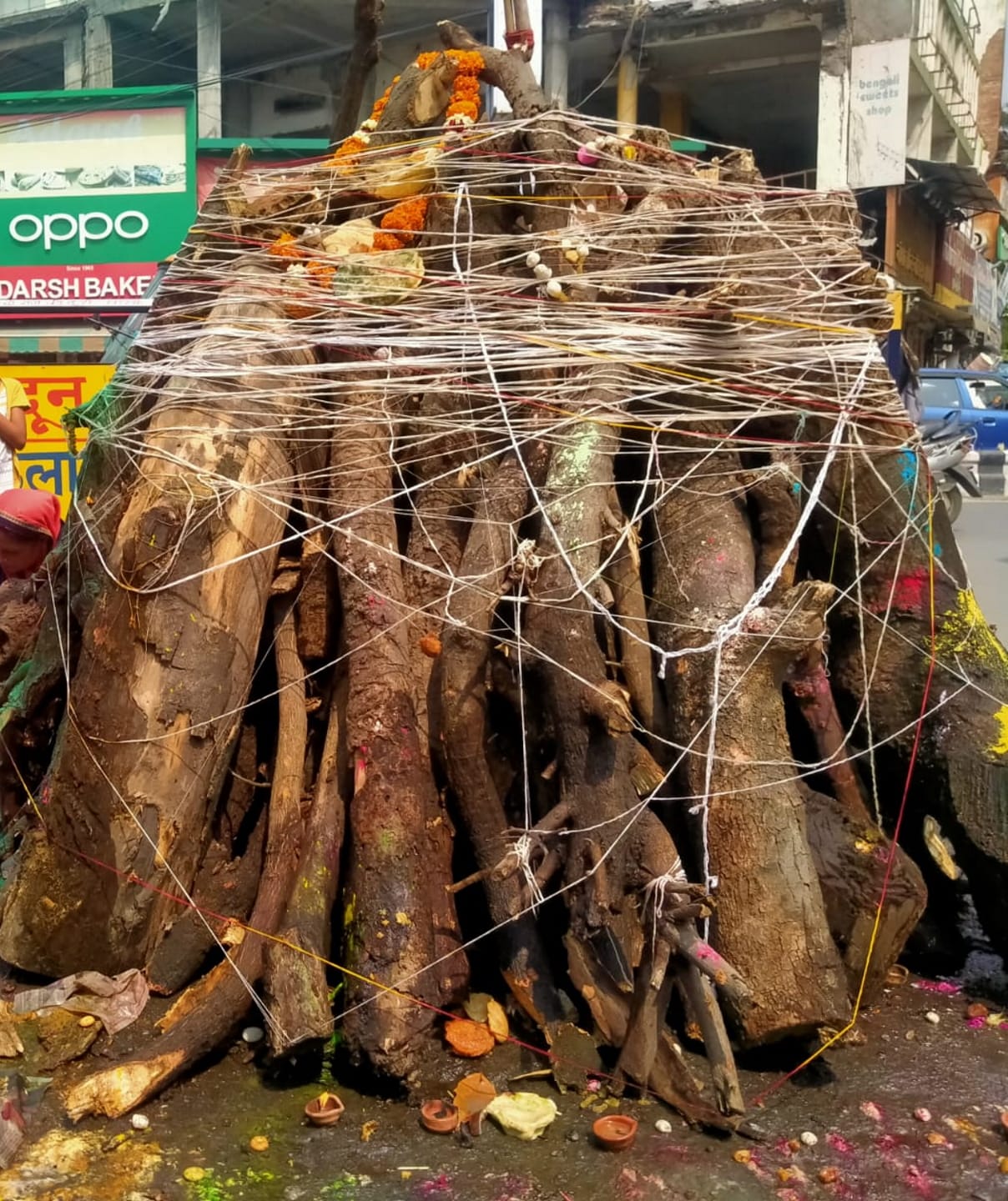 Holi 2022: Holika Dahan will have to be done in auspicious Muhurta itself, there will be no shadow of Bhadra, see photos