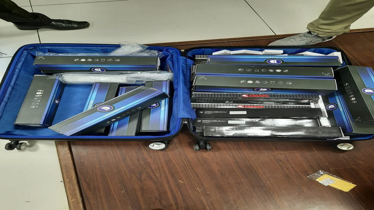 Two civilians caught with pieces of 250 rifles scope at Indira Gandhi airport