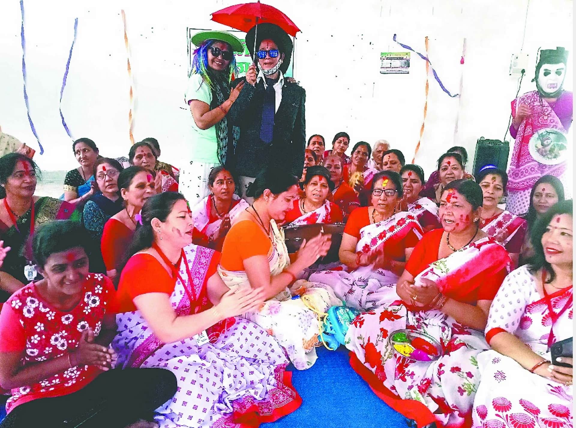 Holi 2022: Uttarakhand Kali Kumaoni Khadi Holi: Famous in country and the world, this tradition is going on since 16th century