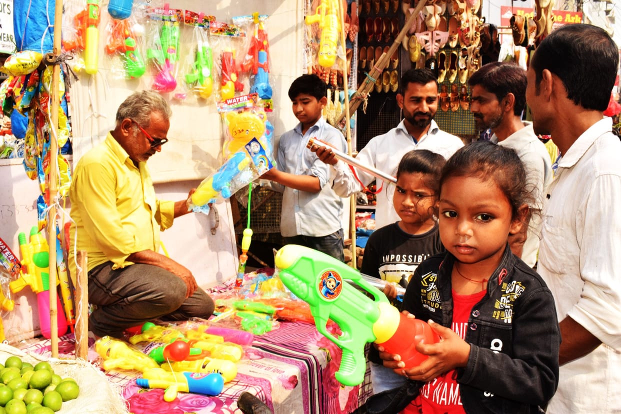 Akhat, abir-gulal and pichkaris sold well