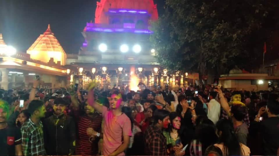 Ujjain: Mahakal will play Holi first in the country, routine will change and will bathe with cold water
